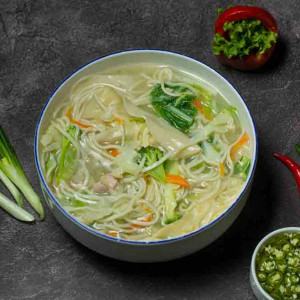 CHICKEN WONTON / NOODLES VEGETABLE SOUP