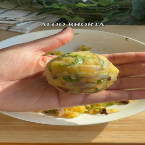 Alu Bhorta