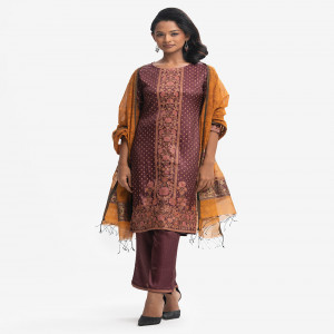 Maroon Crepe Straight Salwar Kameez