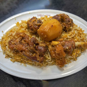 Kacchi Biryani Half