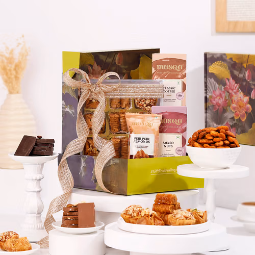 baklava-and-gourmet-bites-gift-hamper
