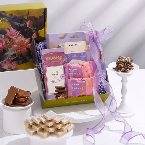 decadent-indulgence-sweets-gift-hamper