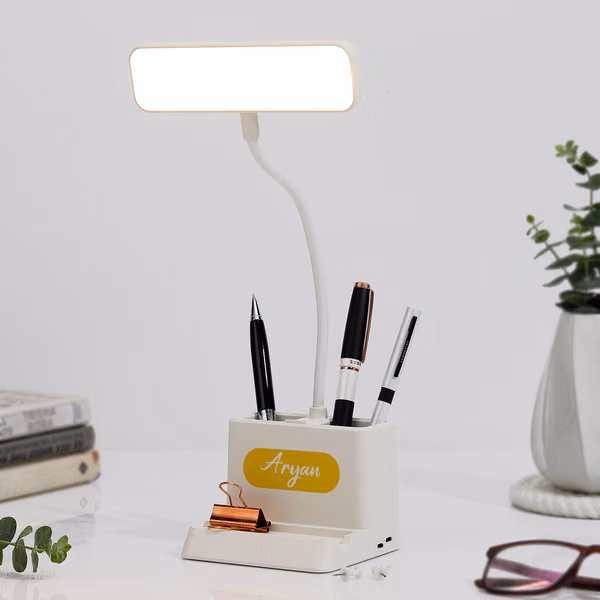 multifunctional-personalized-desk-lamp