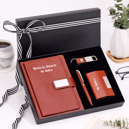 personalized-daily-essentials-gift-combo-for-him