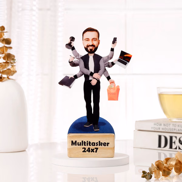 personalized-multitasker-caricature