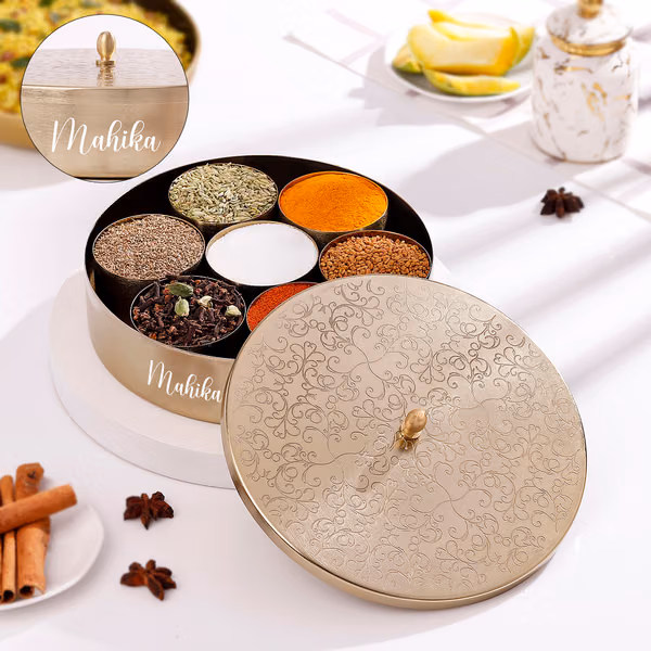 personalized-timeless-golden-spice-box