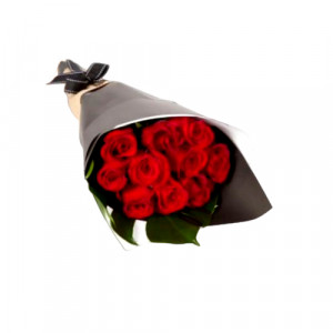small-red-roses-bouquet