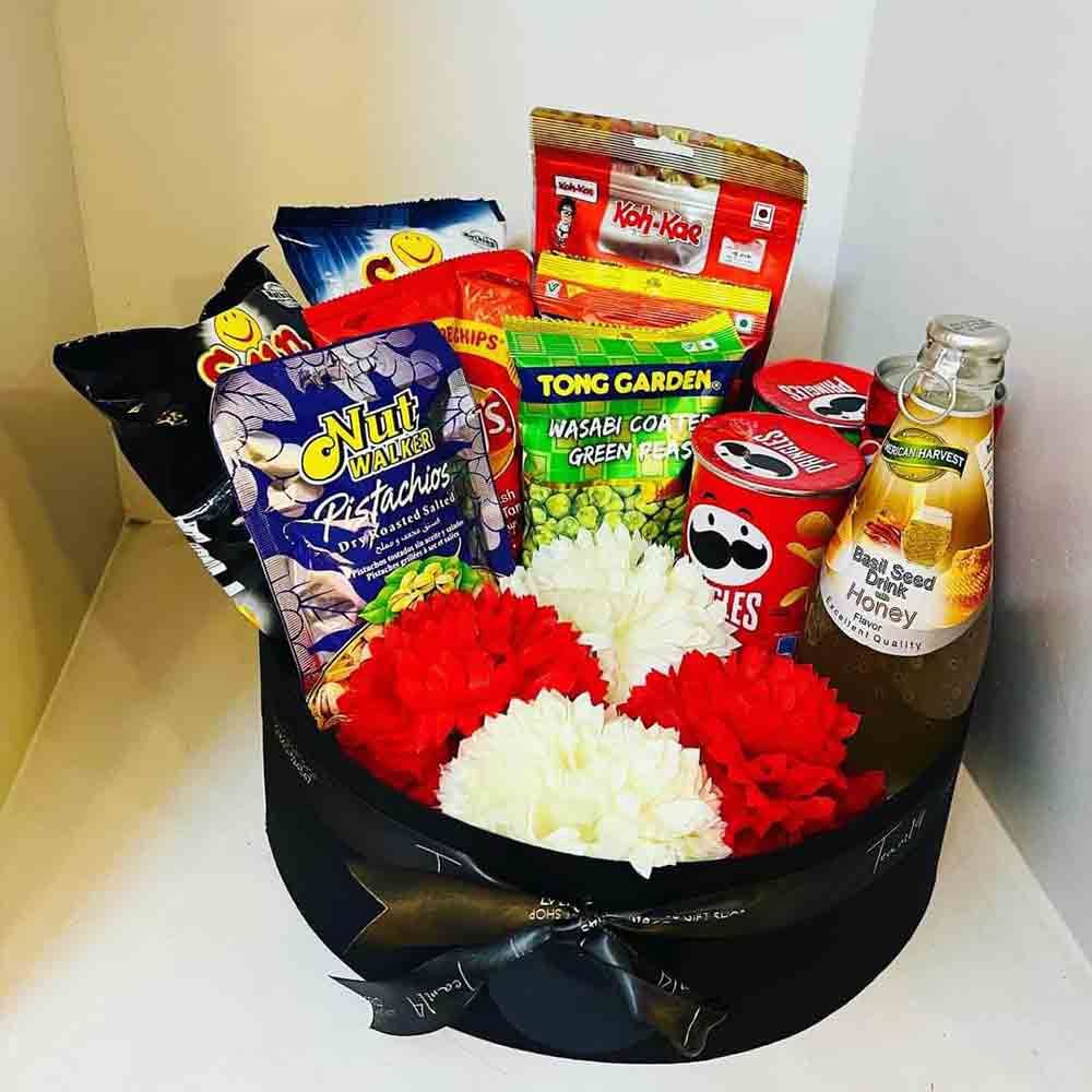 Assorted Nut Hamper